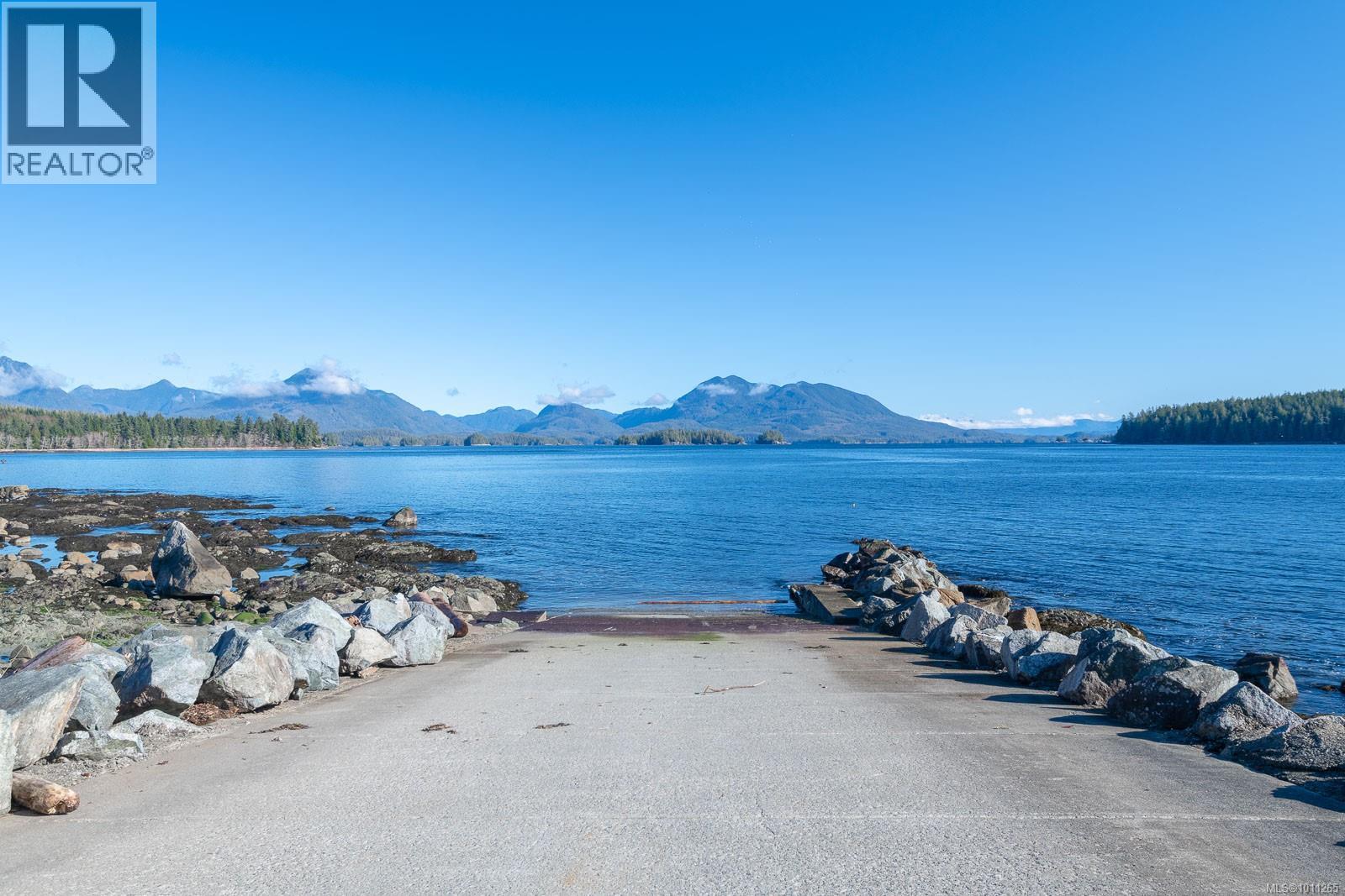 1049 Sixth Ave, Ucluelet