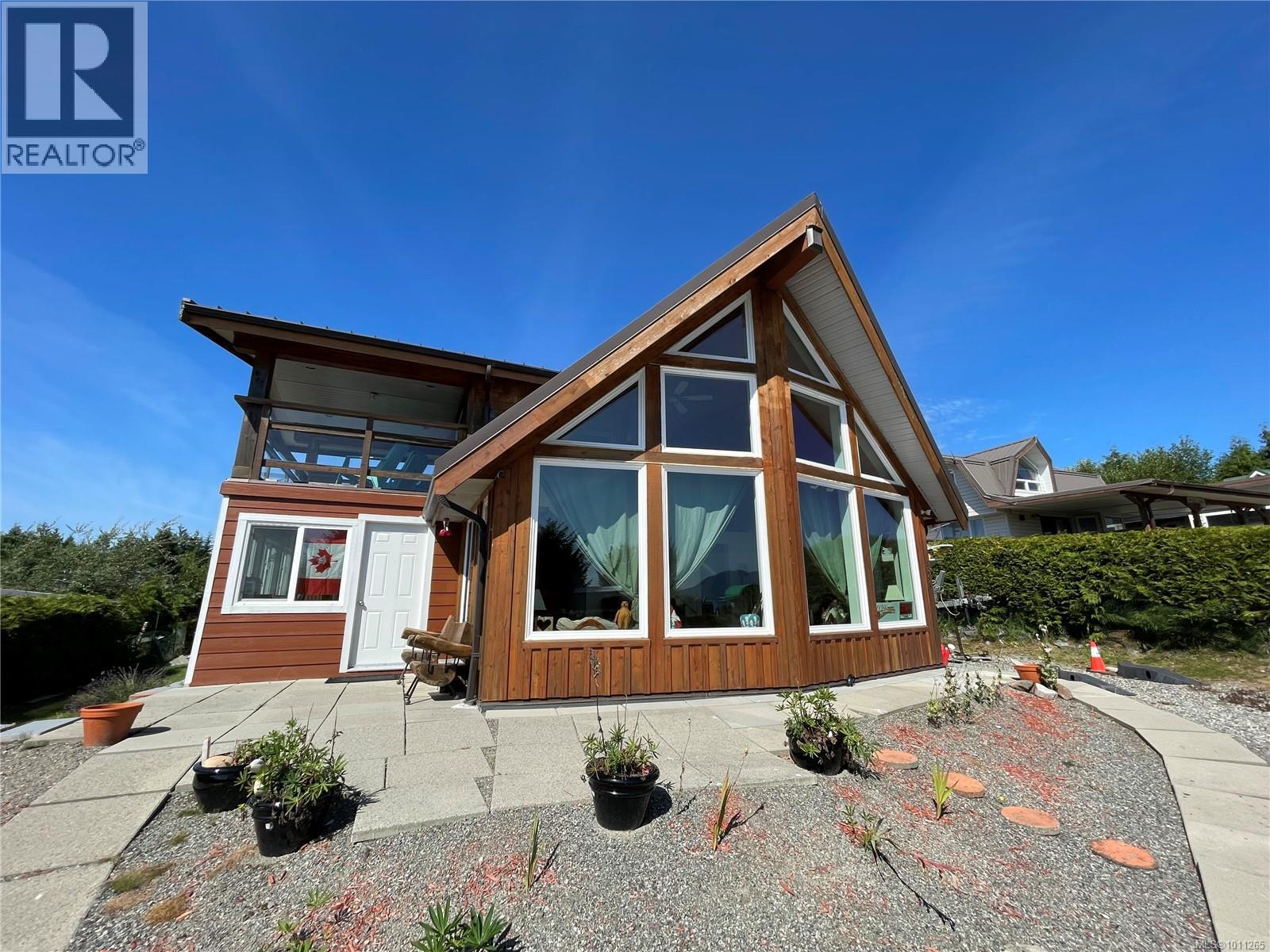 1049 Sixth Ave, Ucluelet