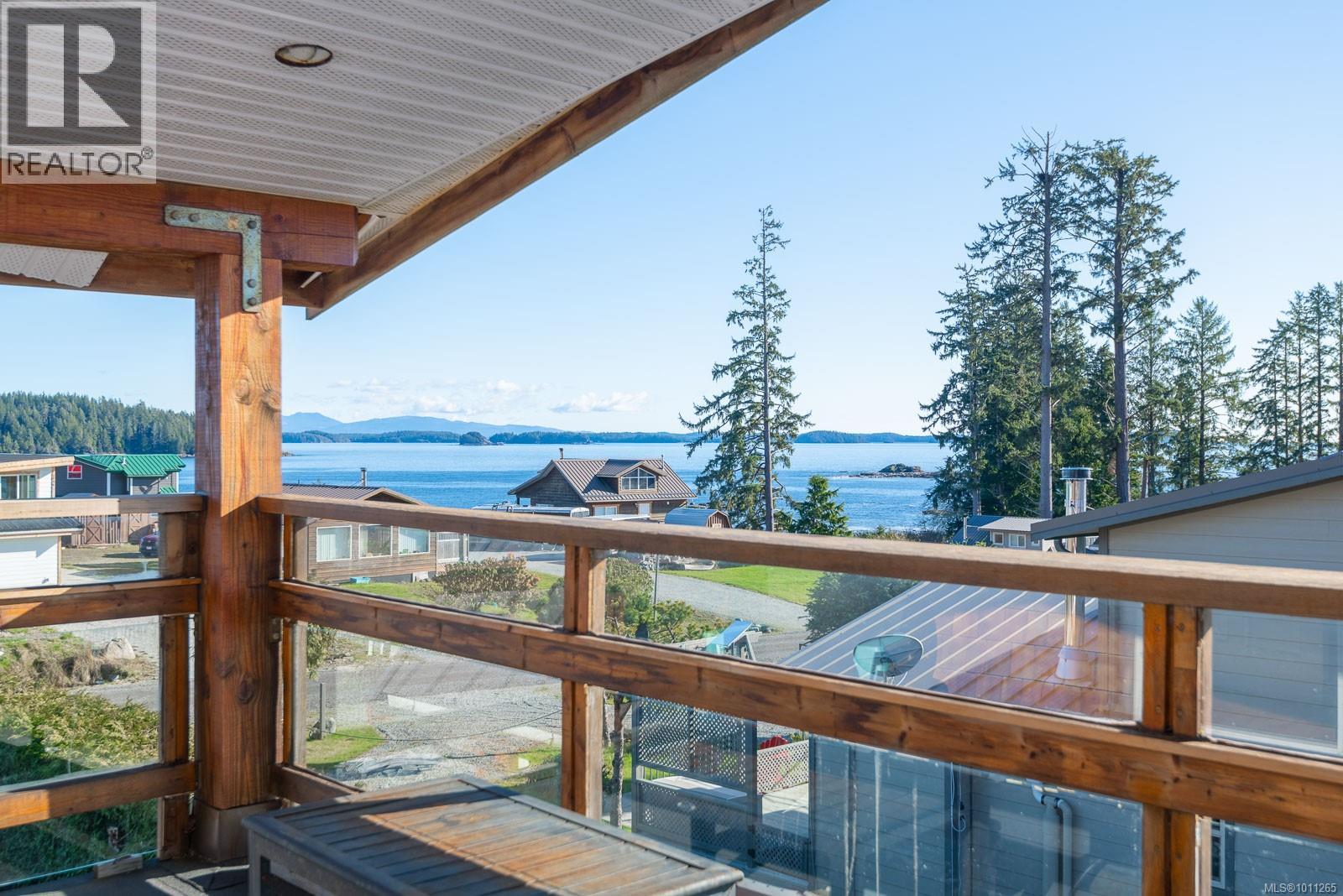 1049 Sixth Ave, Ucluelet