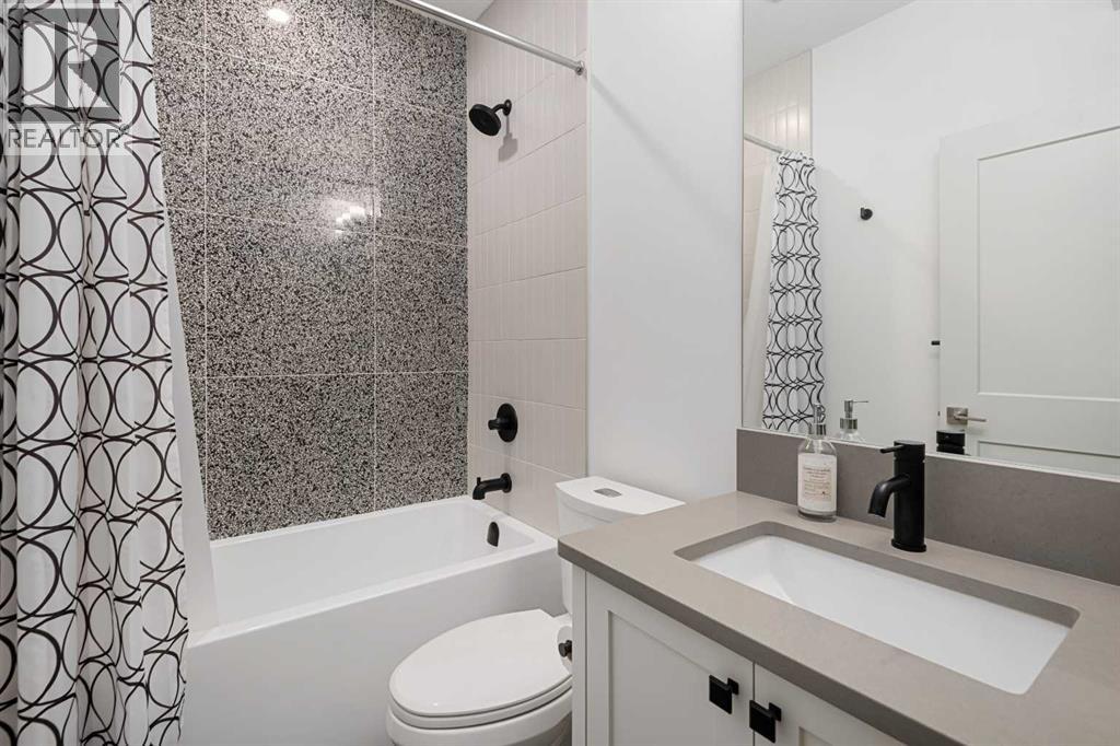 Single Family House for Sale in B  Avenue SW North Glenmore Park Calgary 