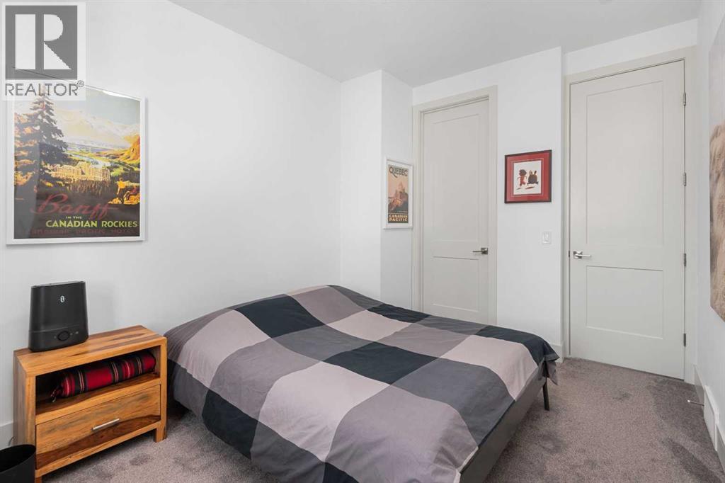 Single Family House for Sale in B  Avenue SW North Glenmore Park Calgary 