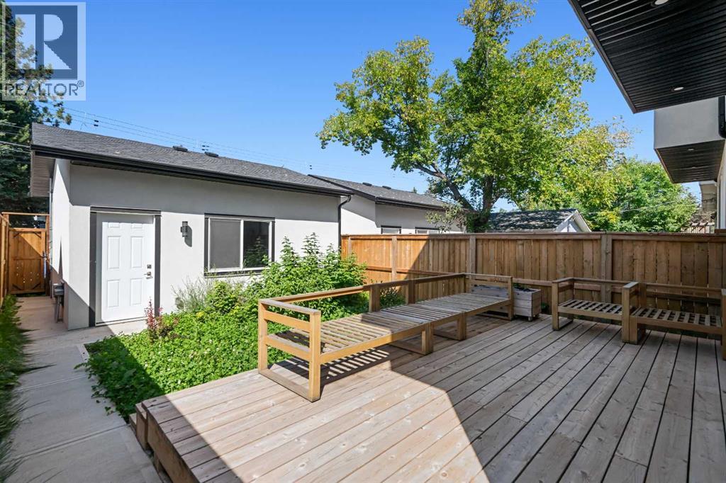 Single Family House for Sale in B  Avenue SW North Glenmore Park Calgary 
