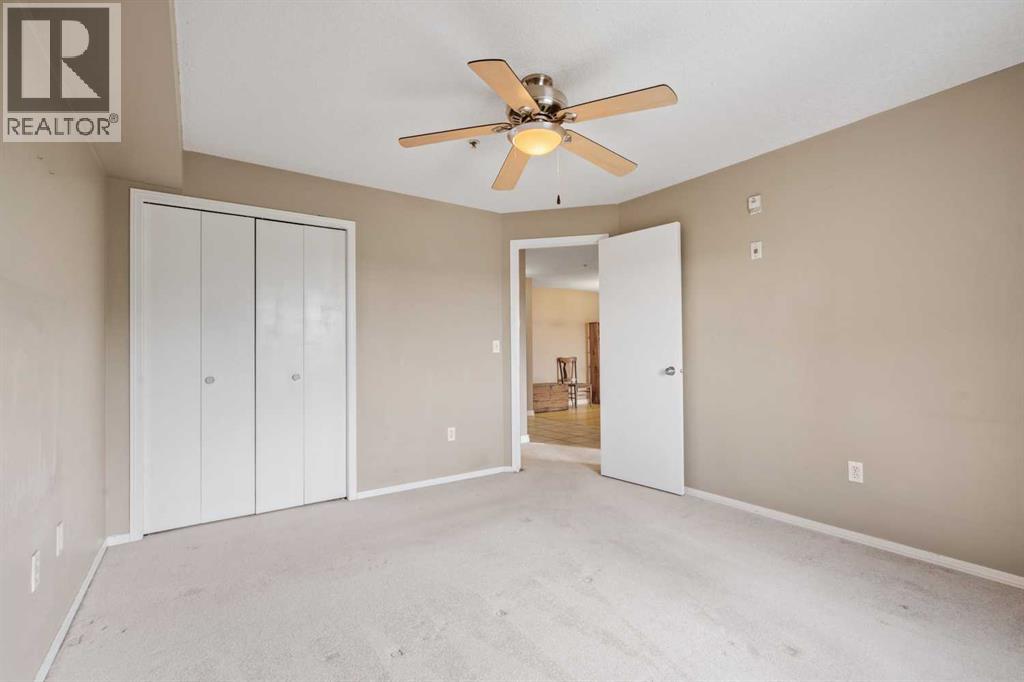 Single Family House for Sale in   Country Village Bay NE Country Hills Village Calgary 