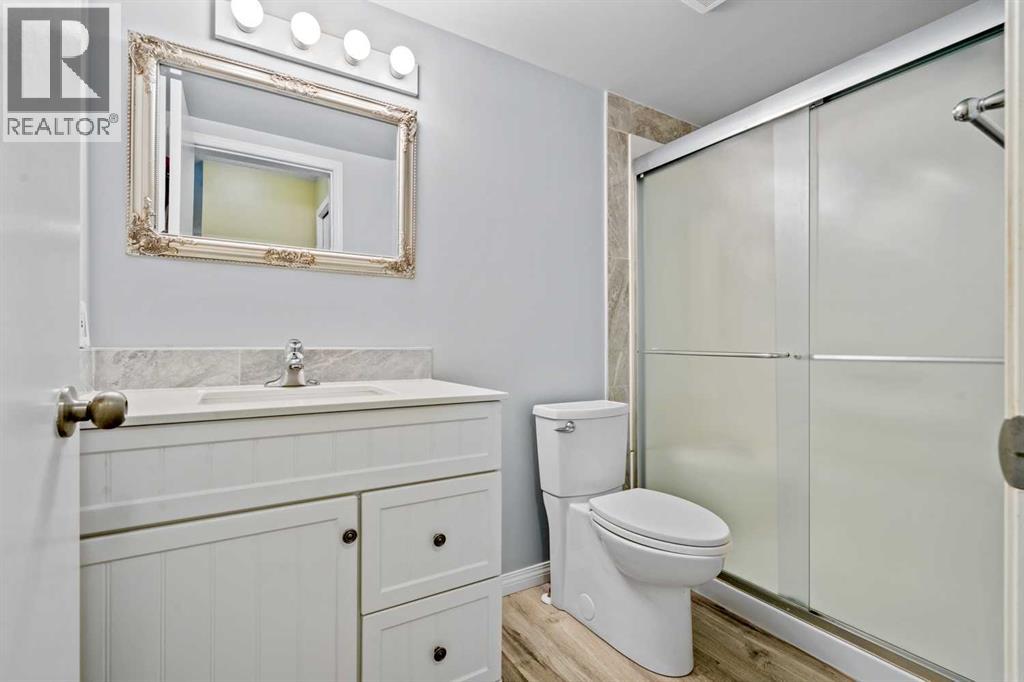 Single Family House for Sale in   Country Village Bay NE Country Hills Village Calgary 