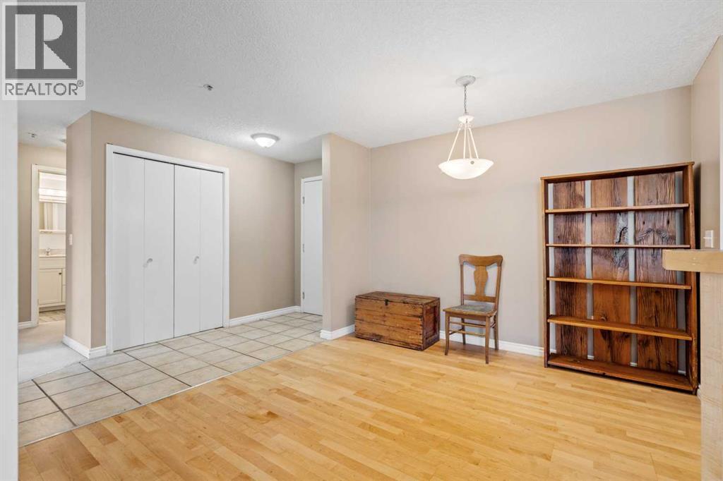 Single Family House for Sale in   Country Village Bay NE Country Hills Village Calgary 