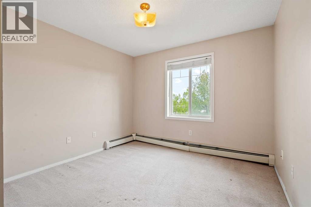 Single Family House for Sale in   Country Village Bay NE Country Hills Village Calgary 