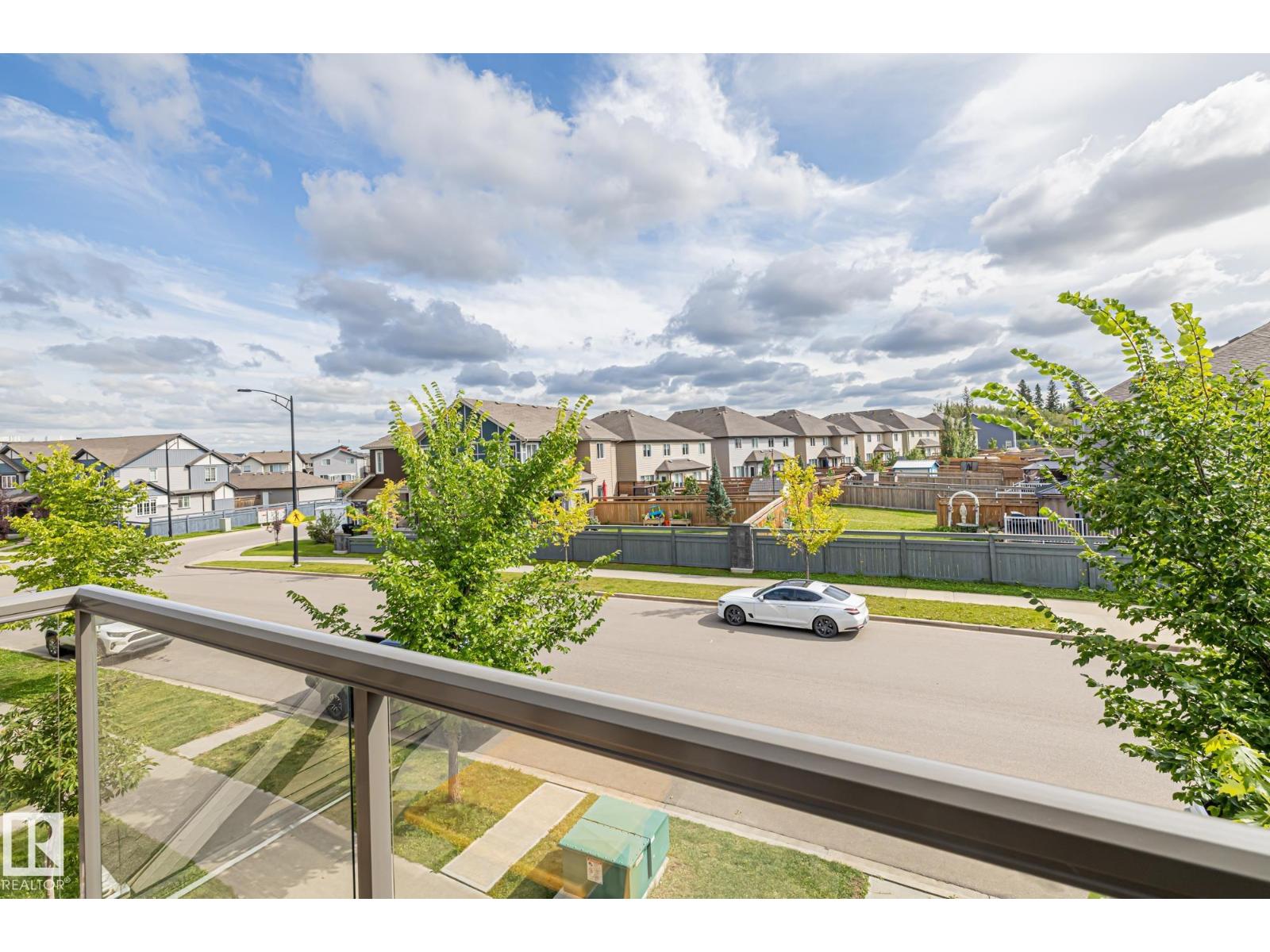 Photo 19 of 336 Desrochers Bv Sw, Edmonton AB