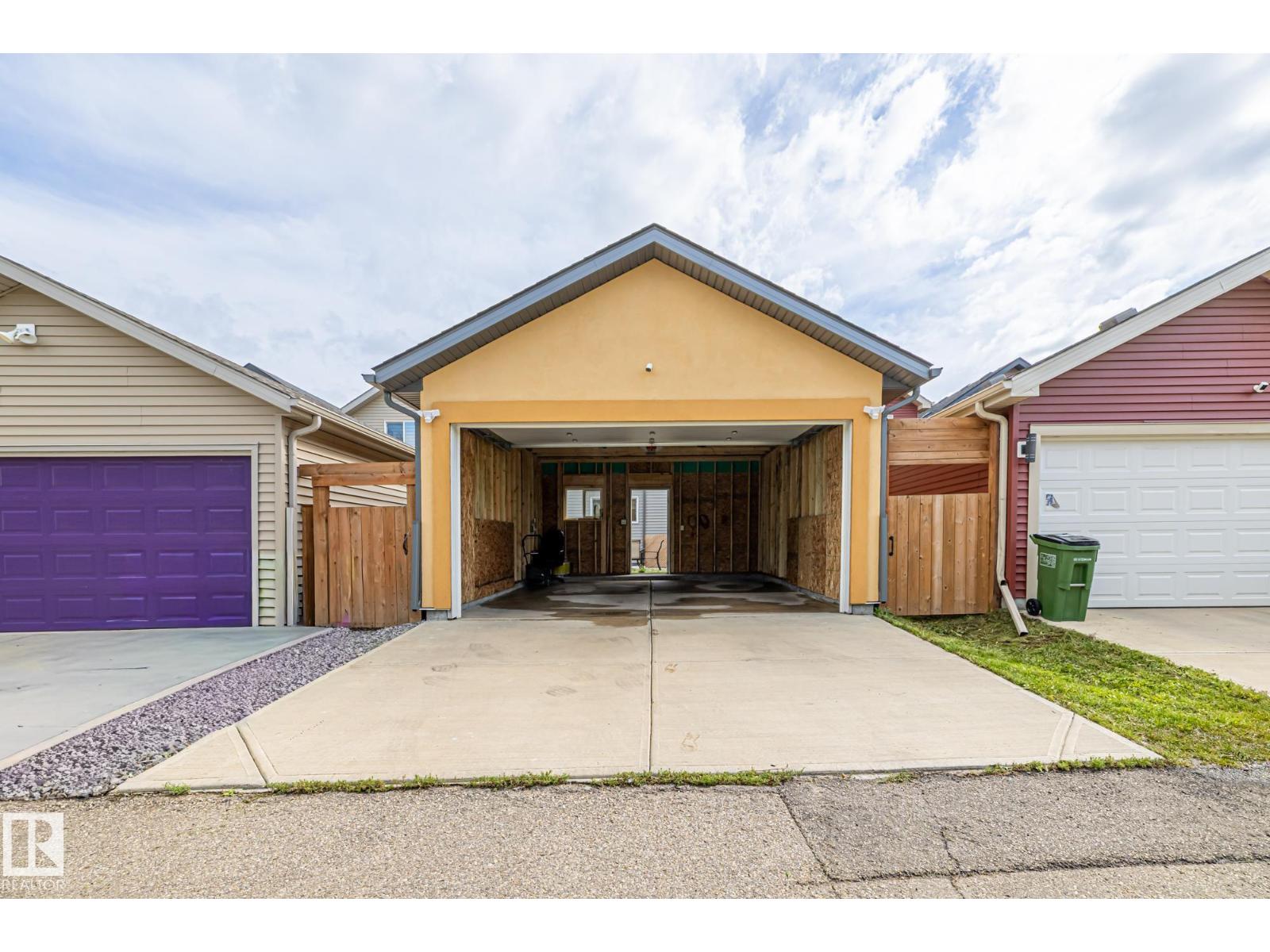 Photo 41 of 336 Desrochers Bv Sw, Edmonton AB