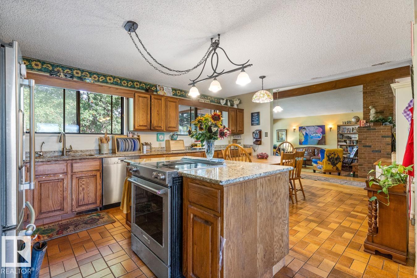Photo 11 of 73 54150 Rge Road 224, Rural Strathcona County AB