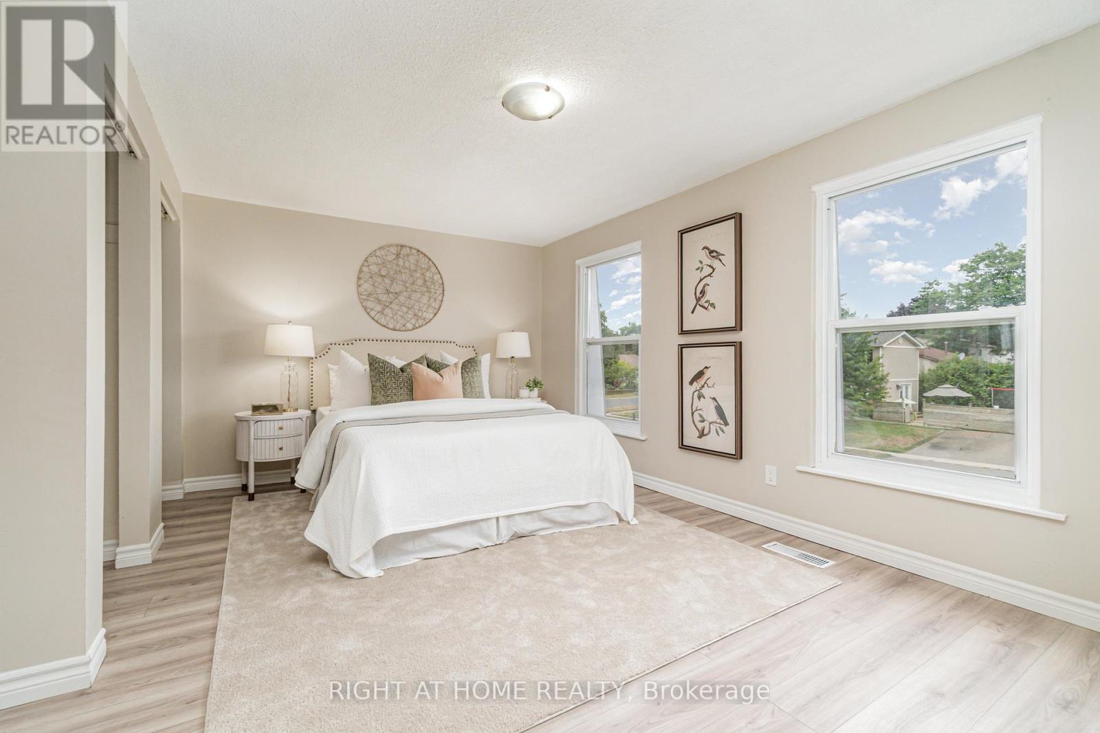 Photo 13 of 50 Roser Crescent, Clarington ON