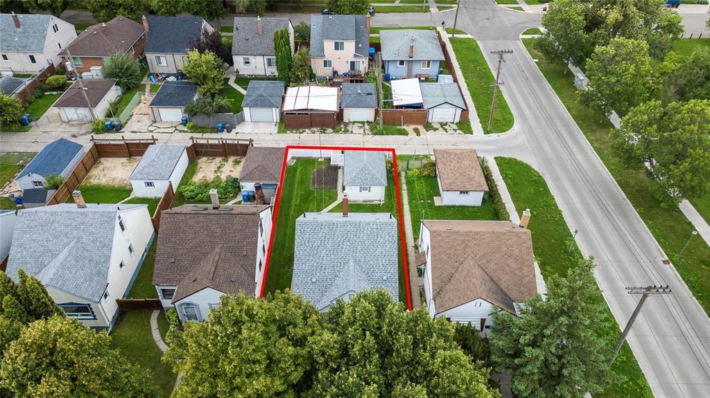 Photo 9 of 462 Seymour Street, Winnipeg MB