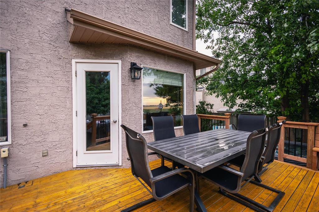 Photo 28 of 182 Vineland Crescent, Winnipeg MB
