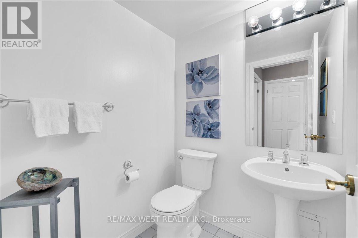 Photo 14 of 1608 2285 Lake Shore Boulevard W, Toronto ON