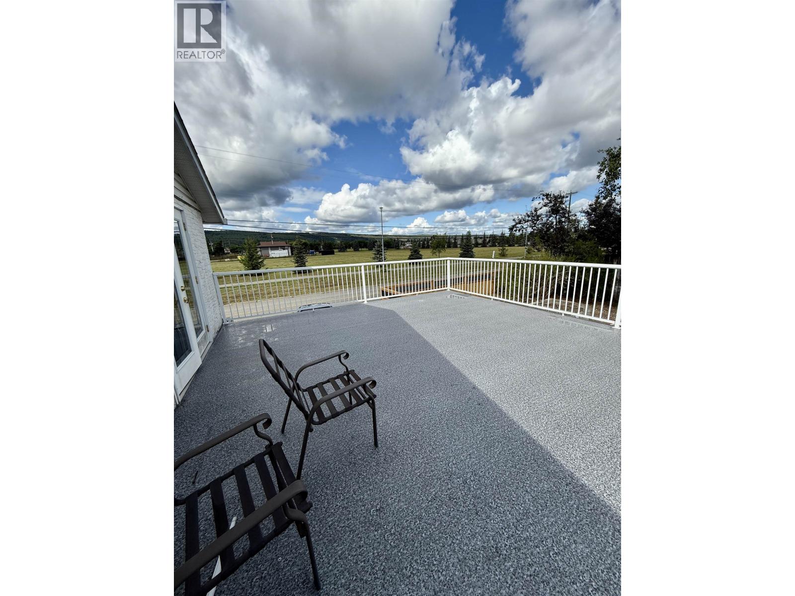 Photo 17 of 490 Lansdowne Road, Prince George BC