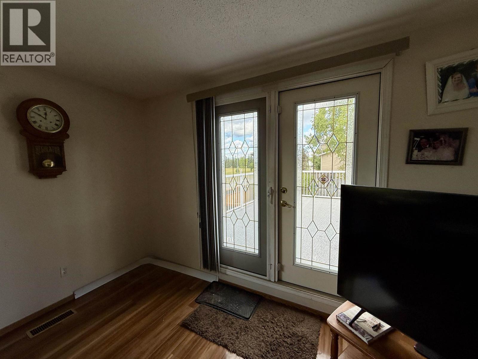 Photo 15 of 490 Lansdowne Road, Prince George BC
