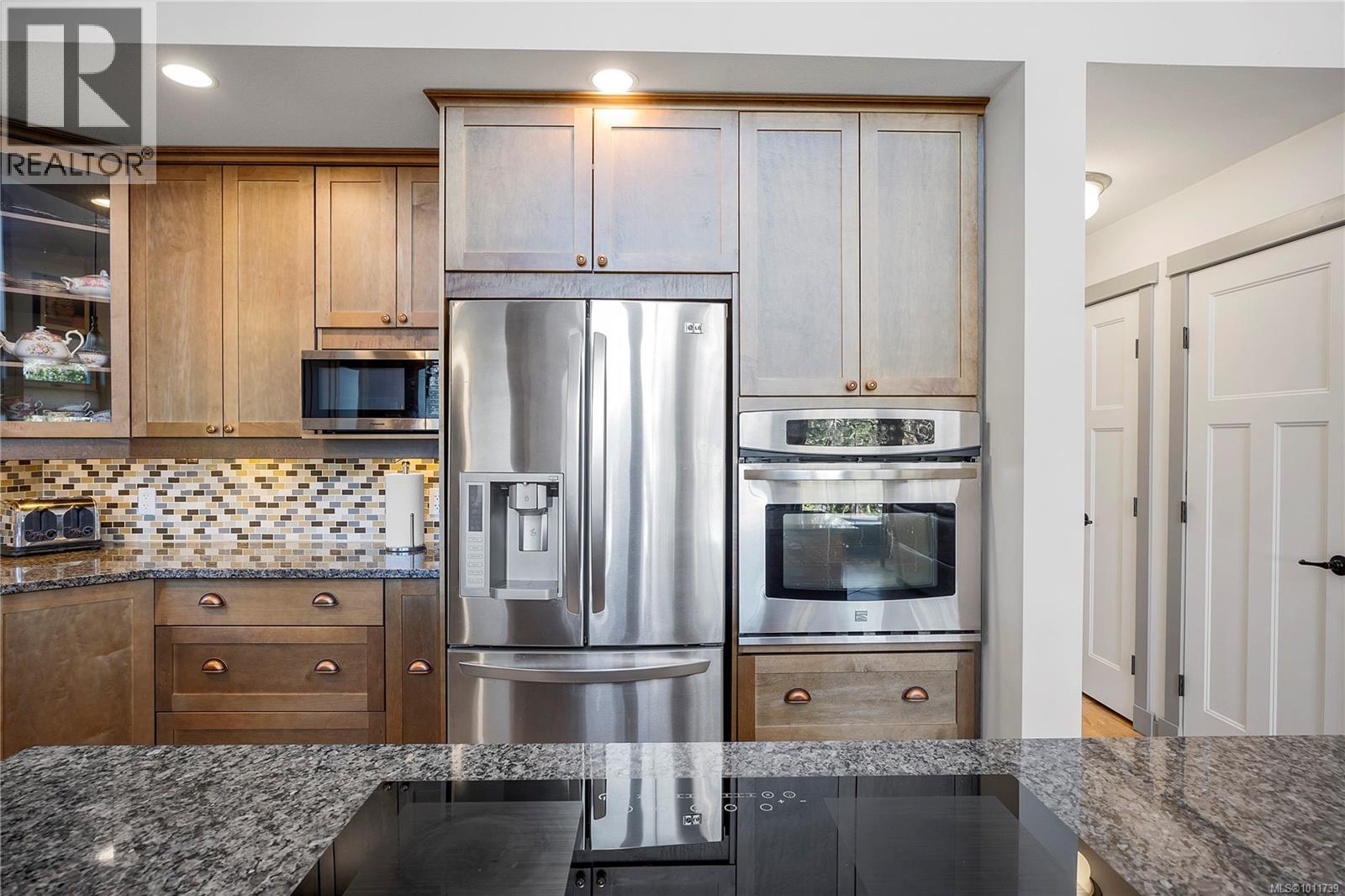Photo 11 of 3230 Dolphin Dr, Nanoose Bay BC