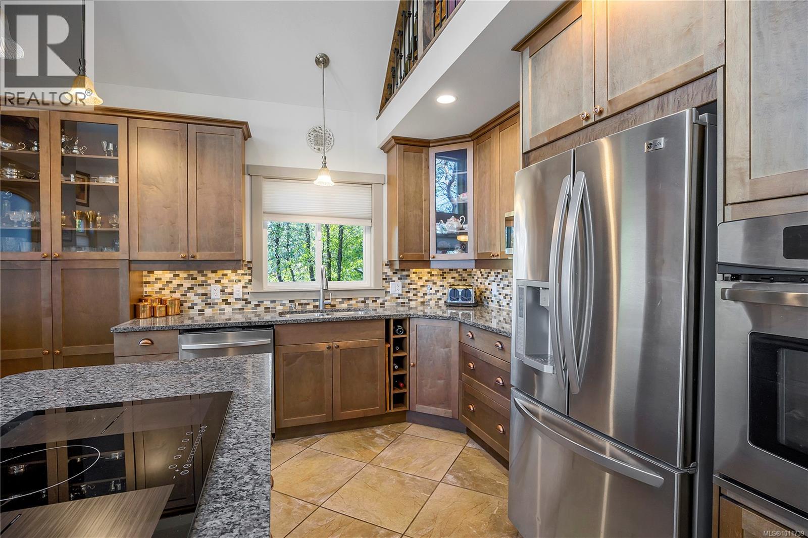 Photo 13 of 3230 Dolphin Dr, Nanoose Bay BC