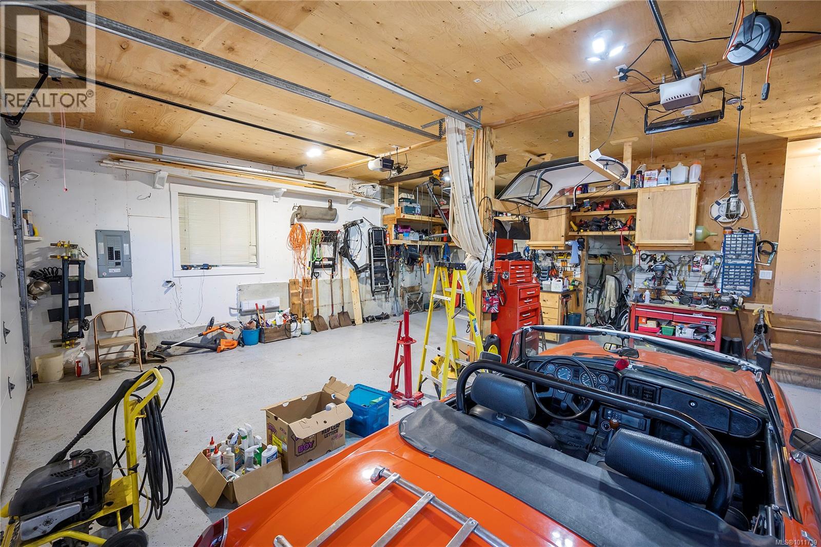 Photo 37 of 3230 Dolphin Dr, Nanoose Bay BC