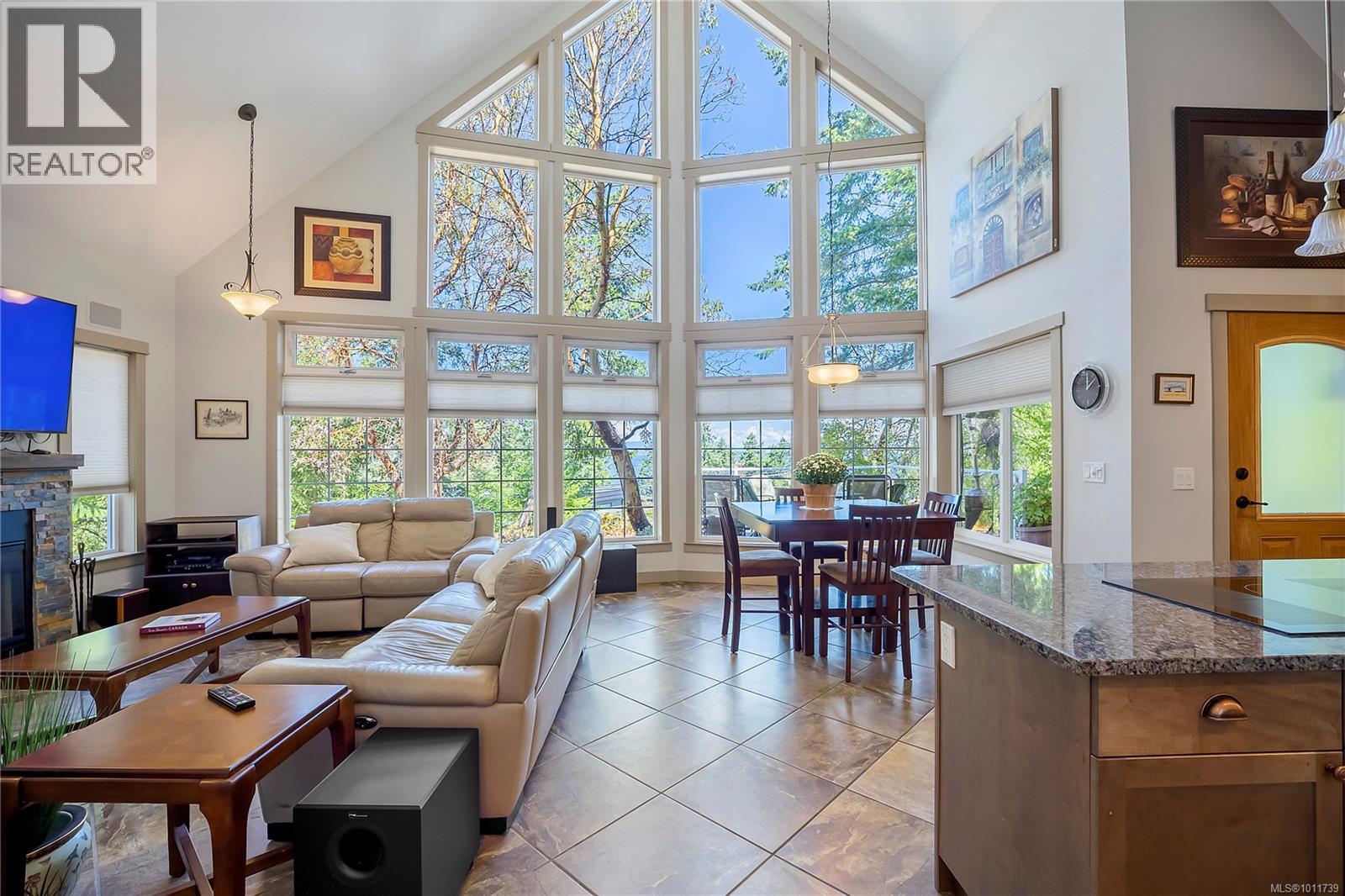 Photo 4 of 3230 Dolphin Dr, Nanoose Bay BC