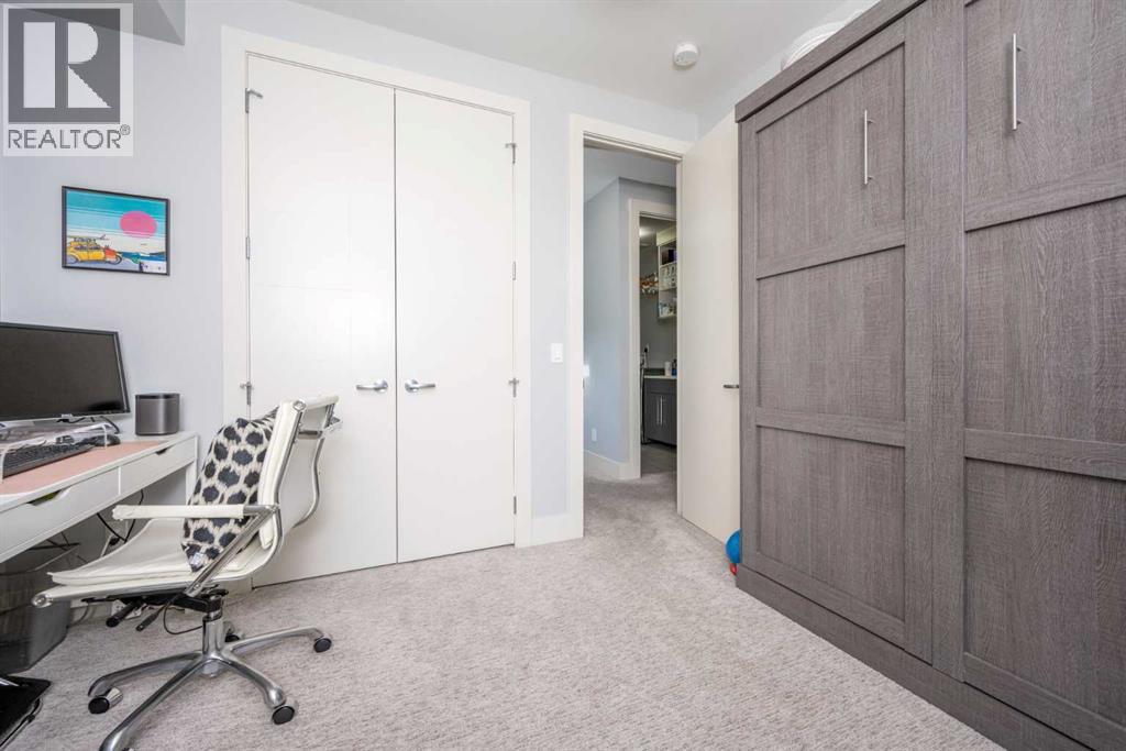 Single Family House for Sale in   Street SW Glenbrook Calgary 