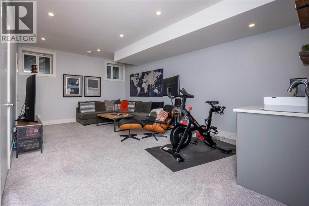 Single Family House for Sale in   Street SW Glenbrook Calgary 