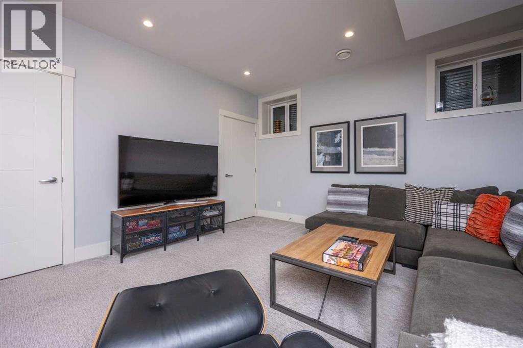 Single Family House for Sale in   Street SW Glenbrook Calgary 