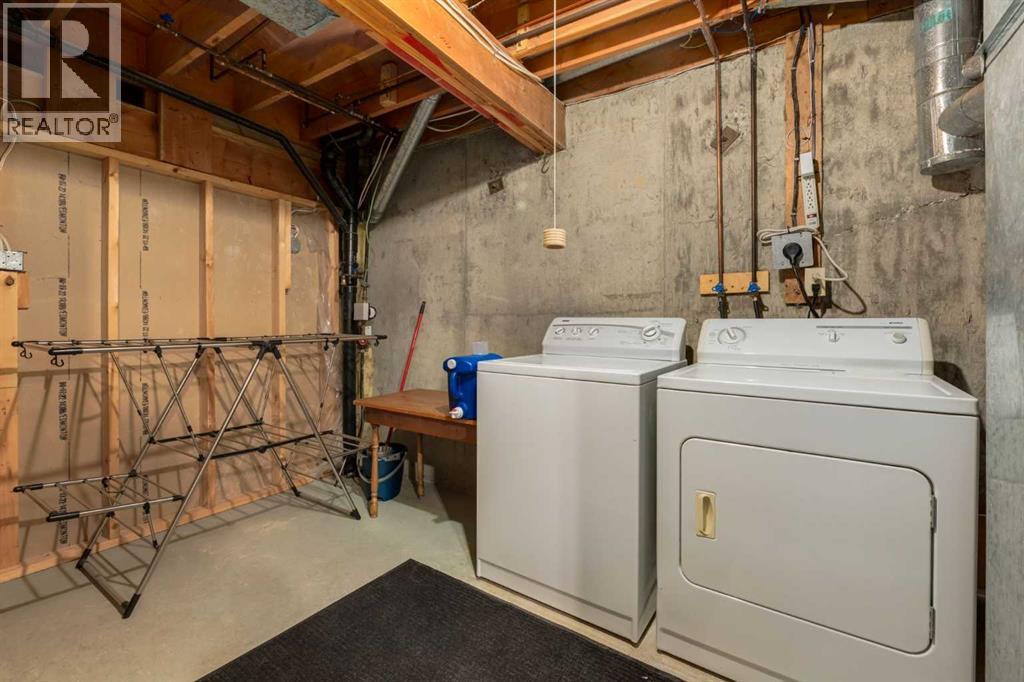 Single Family House for Sale in  Silverstone Road NW Silver Springs Calgary 