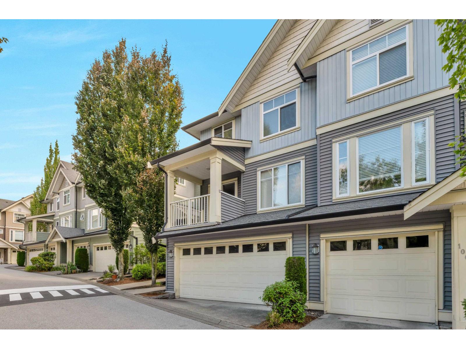 Photo 3 of 99 6575 192 Street, Surrey BC