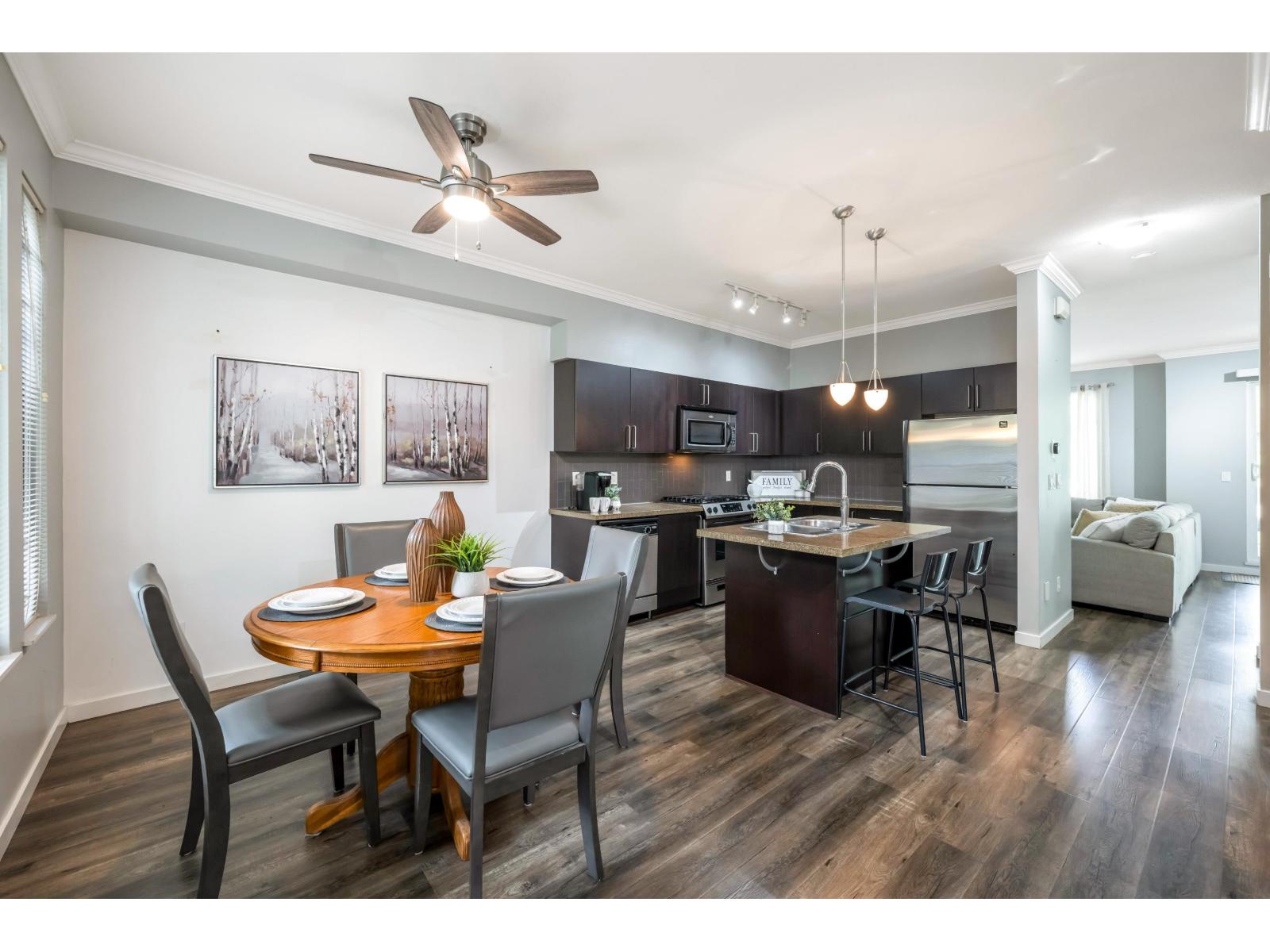 Photo 17 of 99 6575 192 Street, Surrey BC