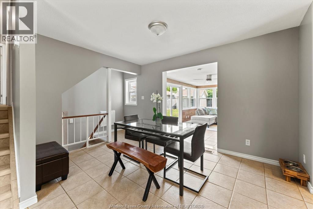 Photo 15 of 110 St James Court, Amherstburg ON