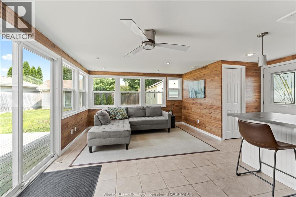 Photo 18 of 110 St James Court, Amherstburg ON