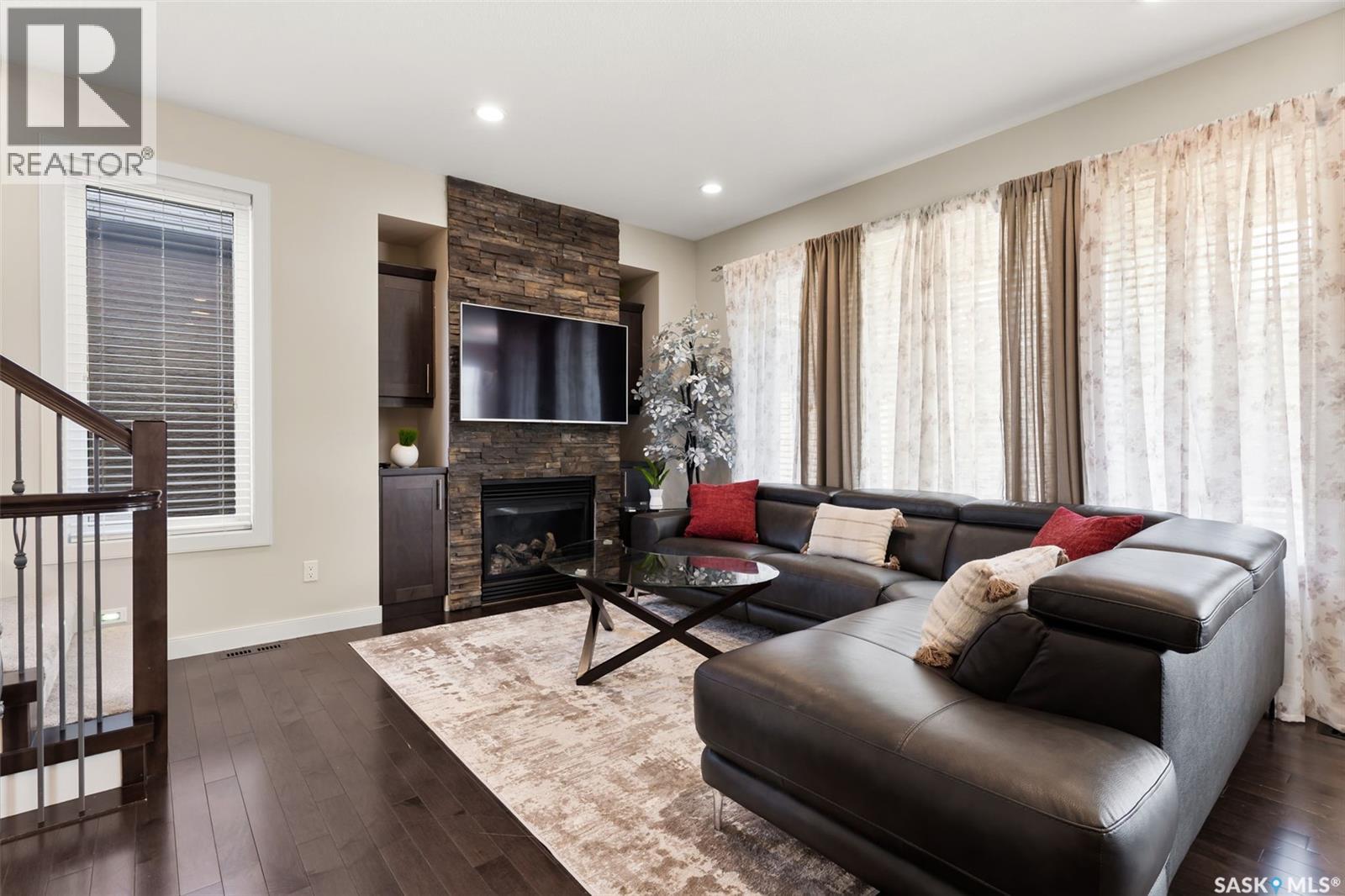 Single Family House 2 Level for Sale in  Lepine ROAD Regina 