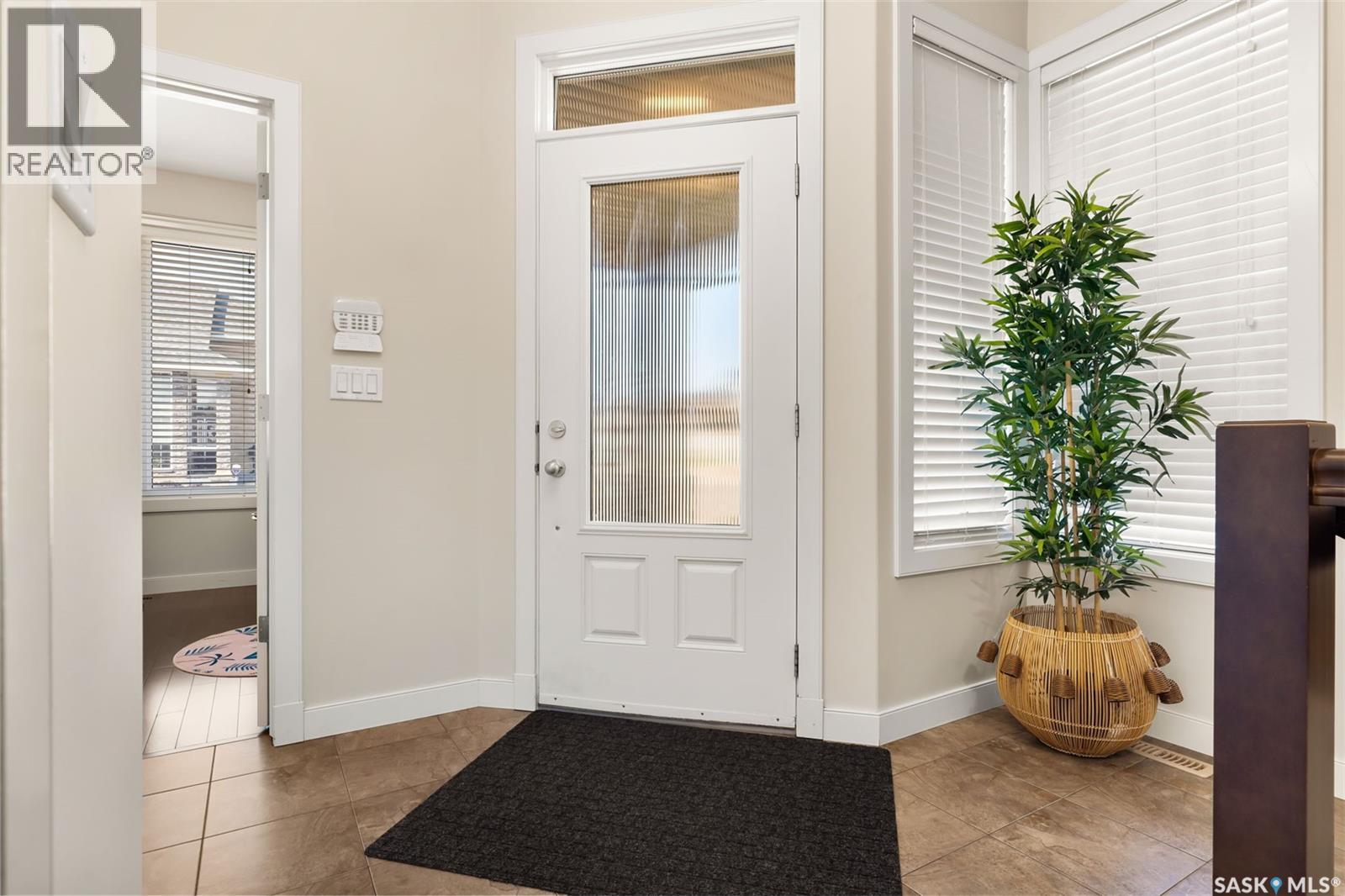 Single Family House 2 Level for Sale in  Lepine ROAD Regina 