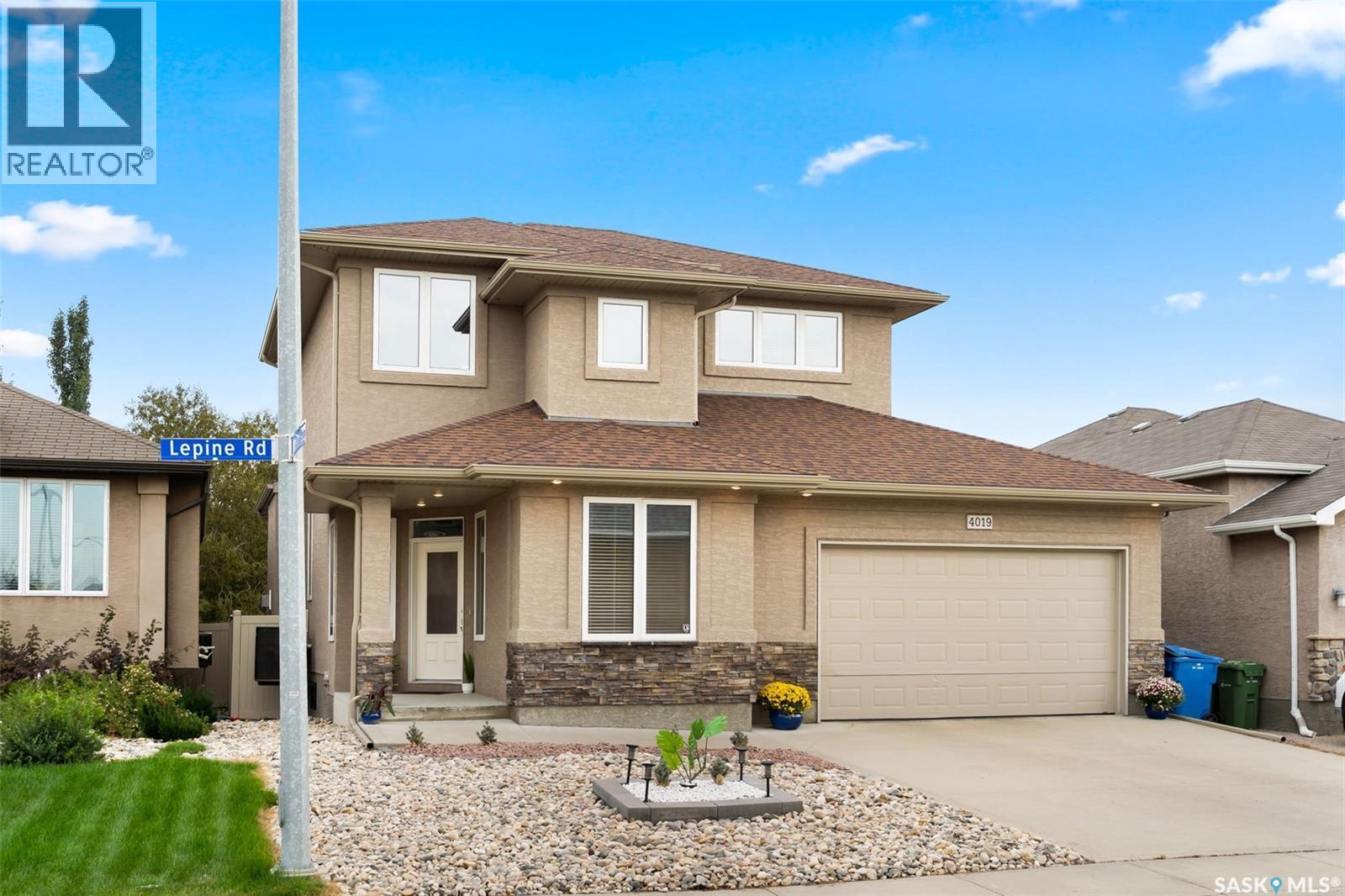 Single Family House 2 Level for Sale in  Lepine ROAD Regina 