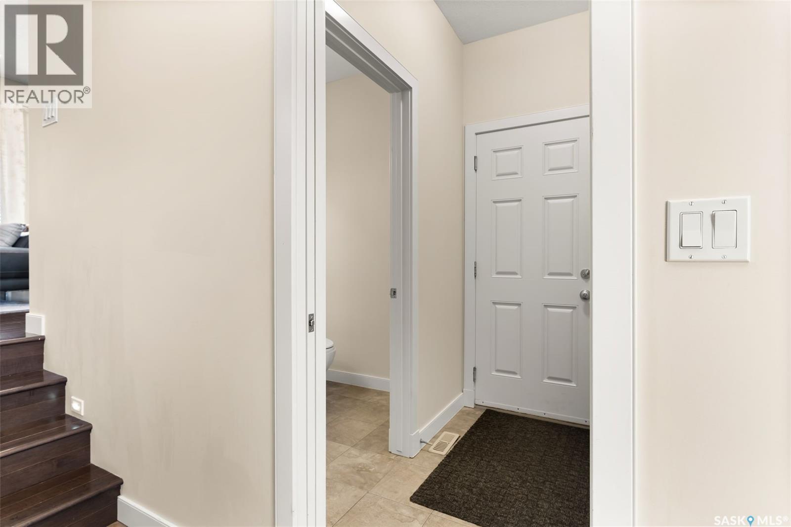 Single Family House 2 Level for Sale in  Lepine ROAD Regina 