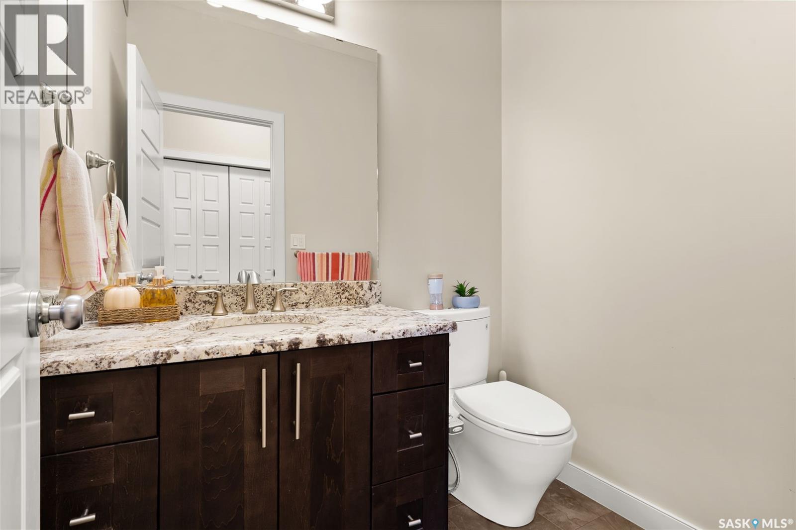 Single Family House 2 Level for Sale in  Lepine ROAD Regina 