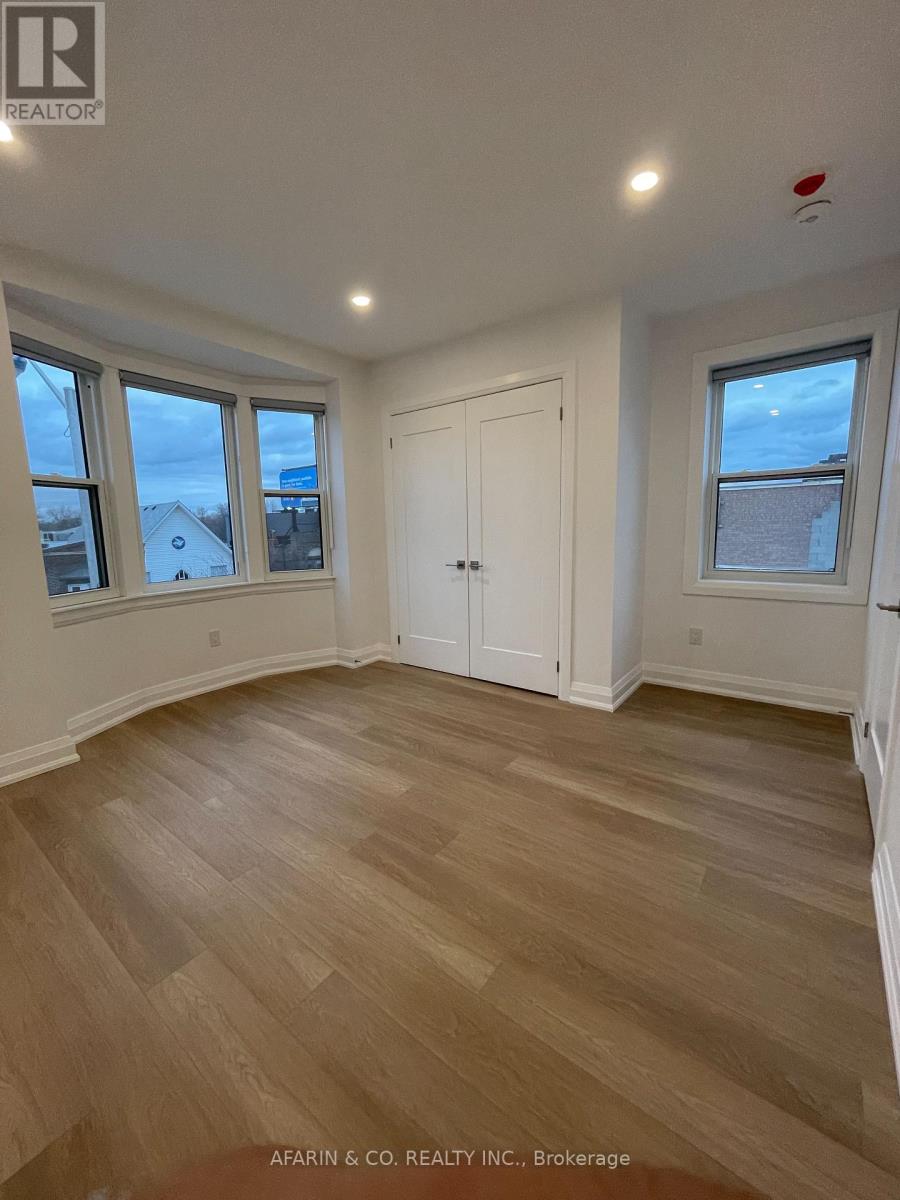 Photo 16 of 5 79 Cedarvale Avenue, Toronto ON