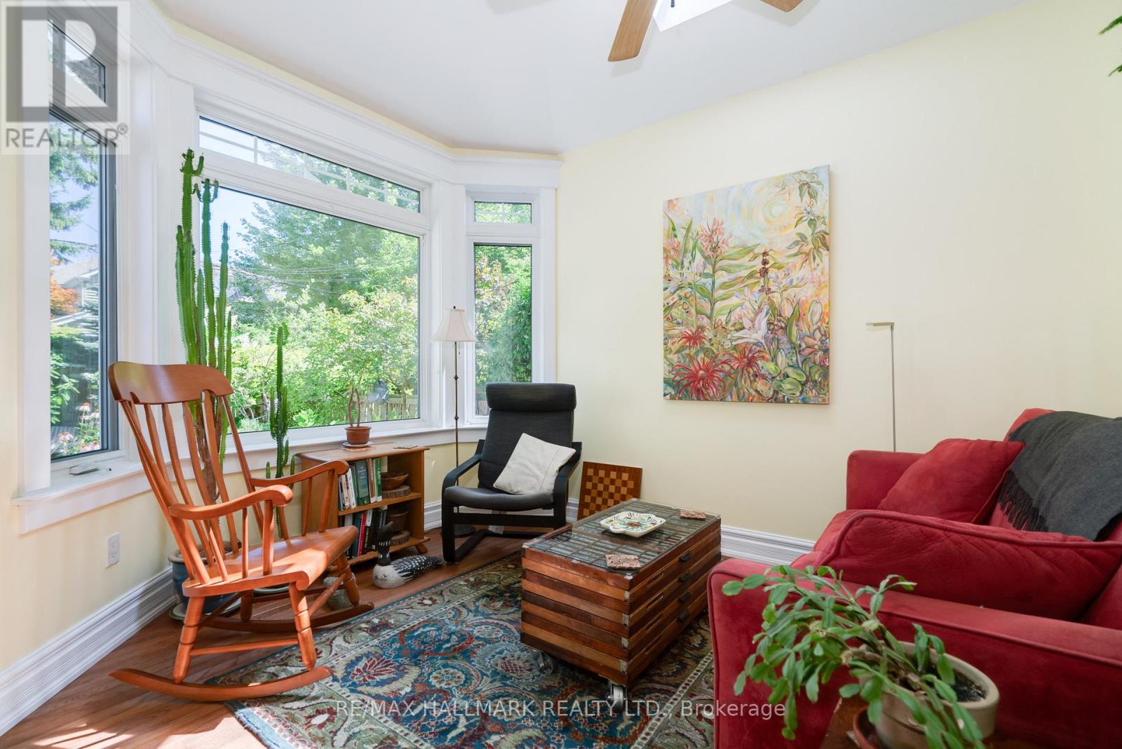 Photo 12 of 177 Wineva Avenue, Toronto ON
