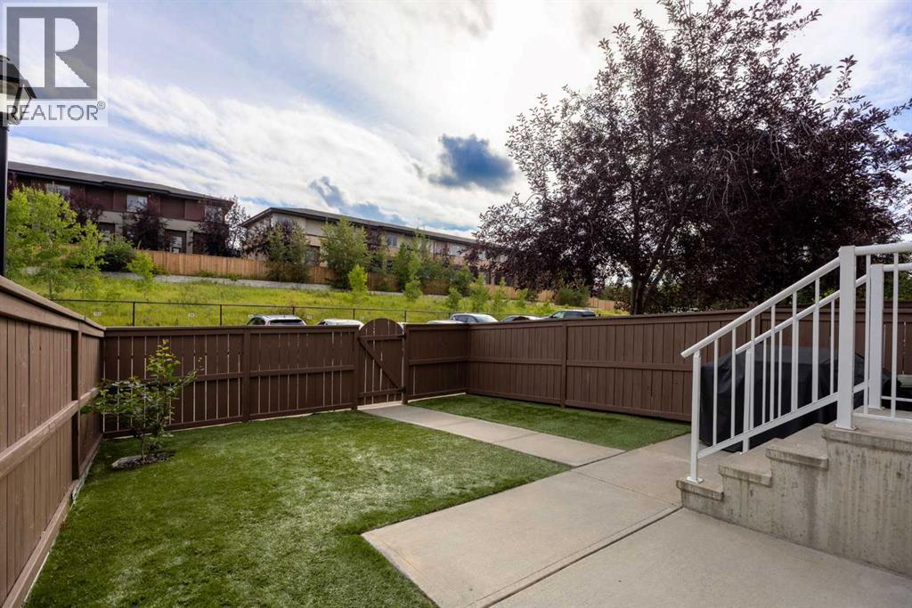 Single Family House for Sale in  Aspen Hills Drive SW Aspen Woods Calgary 