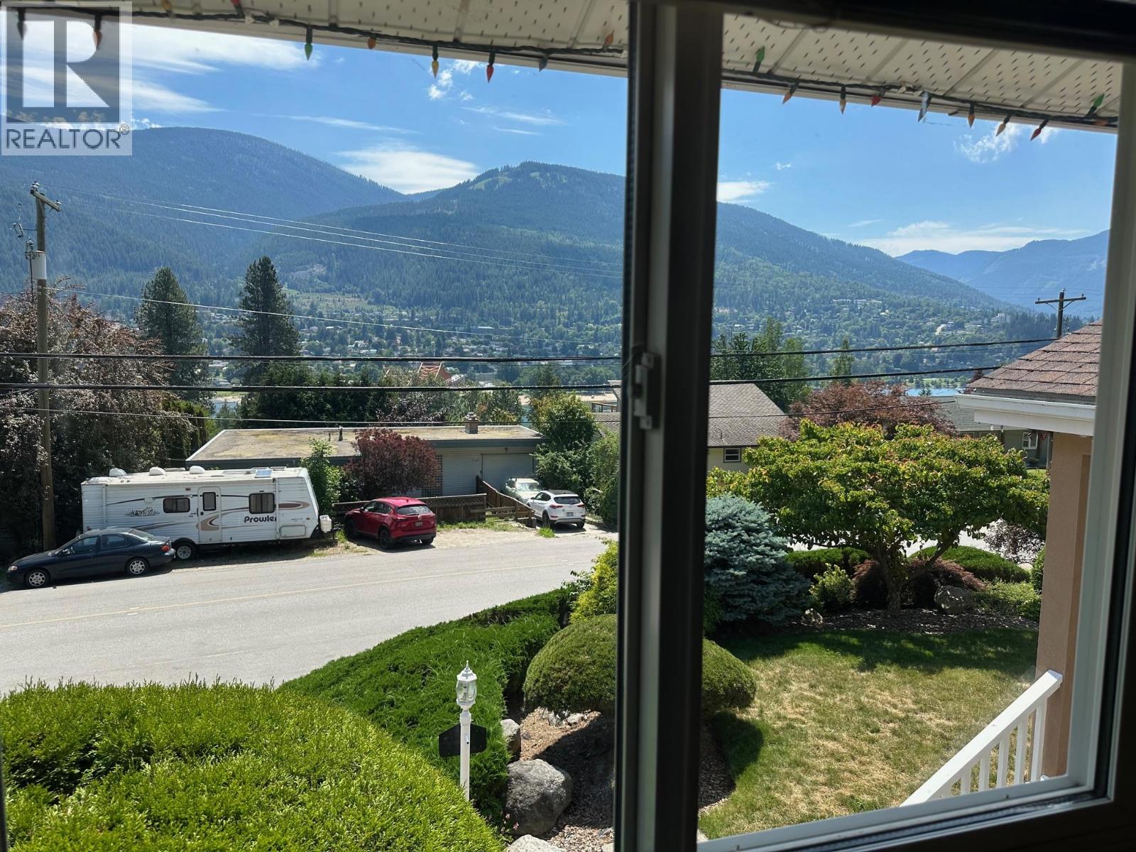 Photo 34 of 649 Johnstone Road, Nelson BC