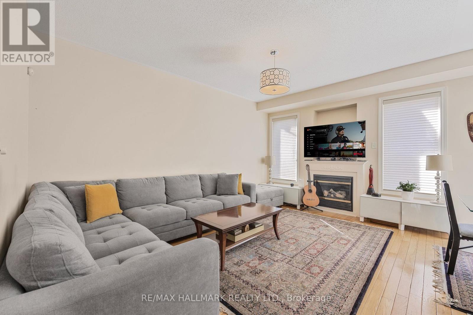 Photo 16 of 60 Cider Crescent, Richmond Hill ON