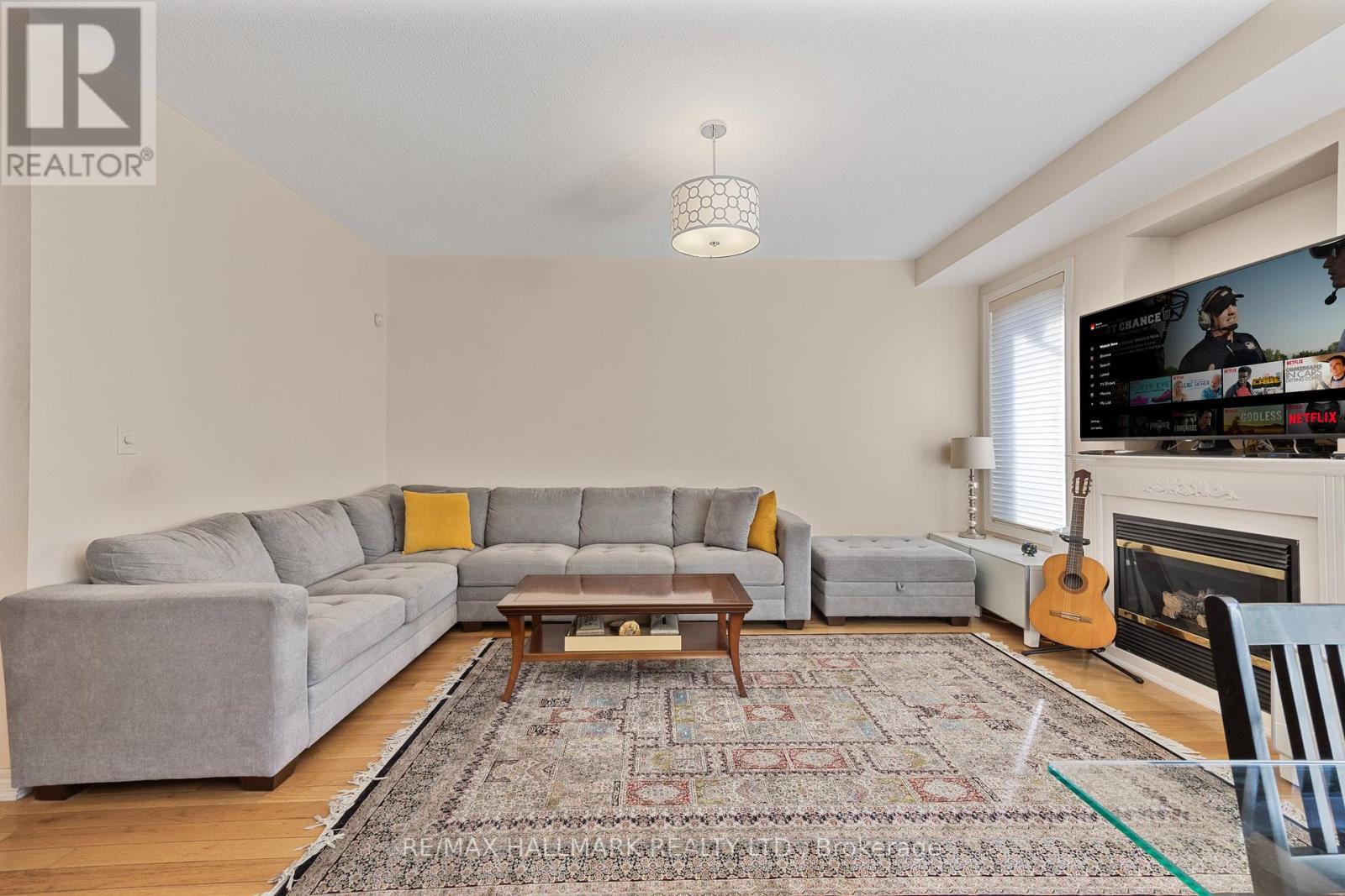 Photo 27 of 60 Cider Crescent, Richmond Hill ON