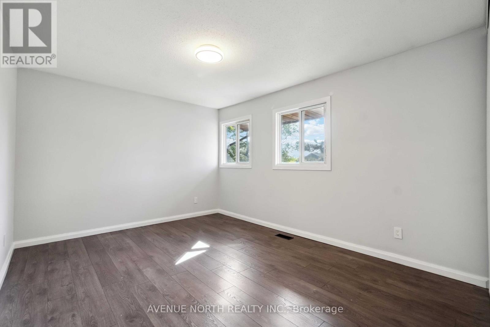 Photo 13 of 7 3089 Quail Drive, Ottawa ON
