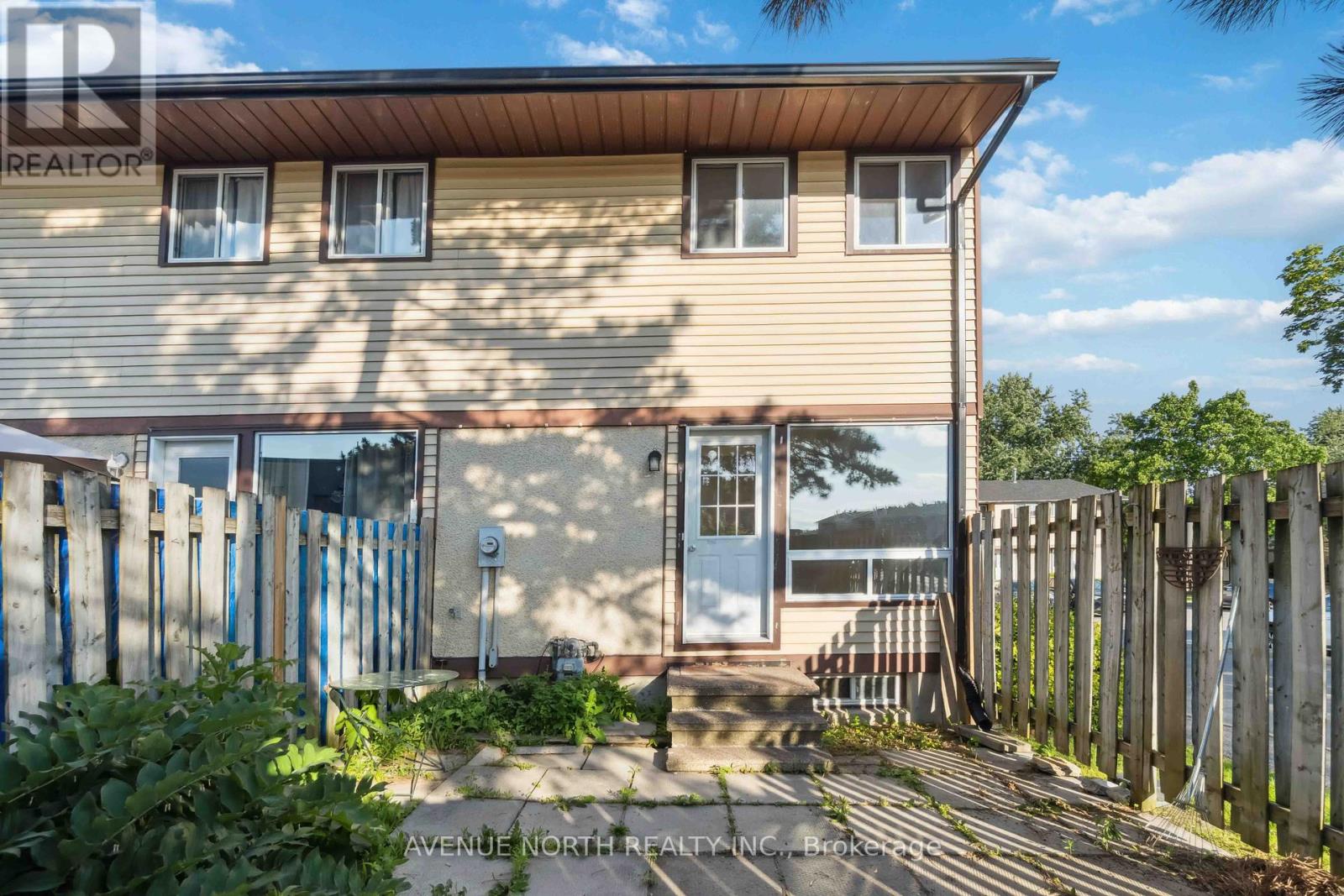 Photo 22 of 7 3089 Quail Drive, Ottawa ON