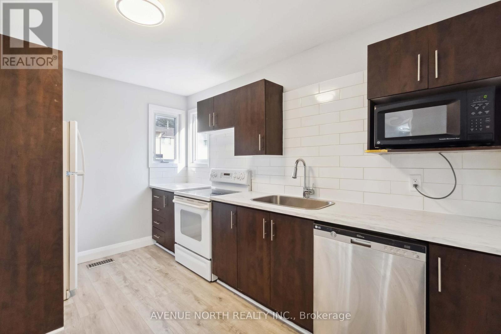 Photo 9 of 7 3089 Quail Drive, Ottawa ON