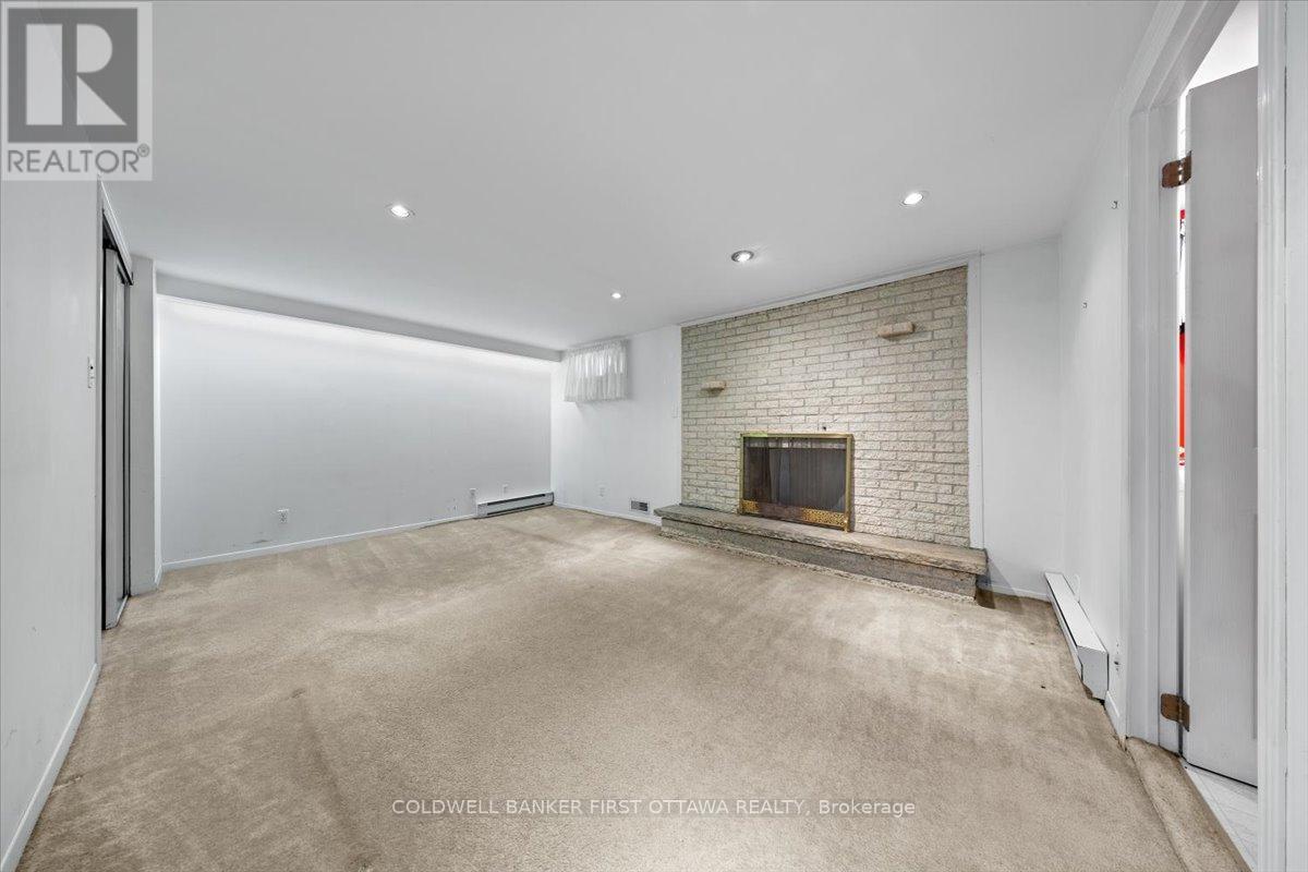 Photo 11 of 2326 Harding Road, Ottawa ON