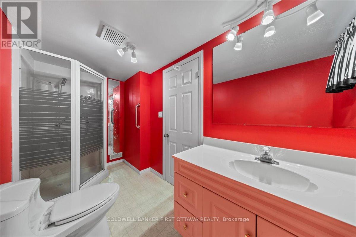 Photo 13 of 2326 Harding Road, Ottawa ON