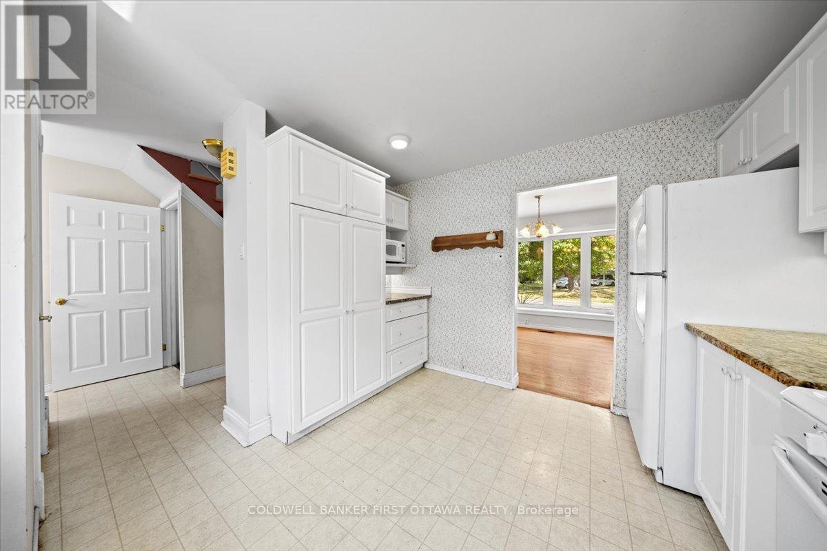 Photo 21 of 2326 Harding Road, Ottawa ON