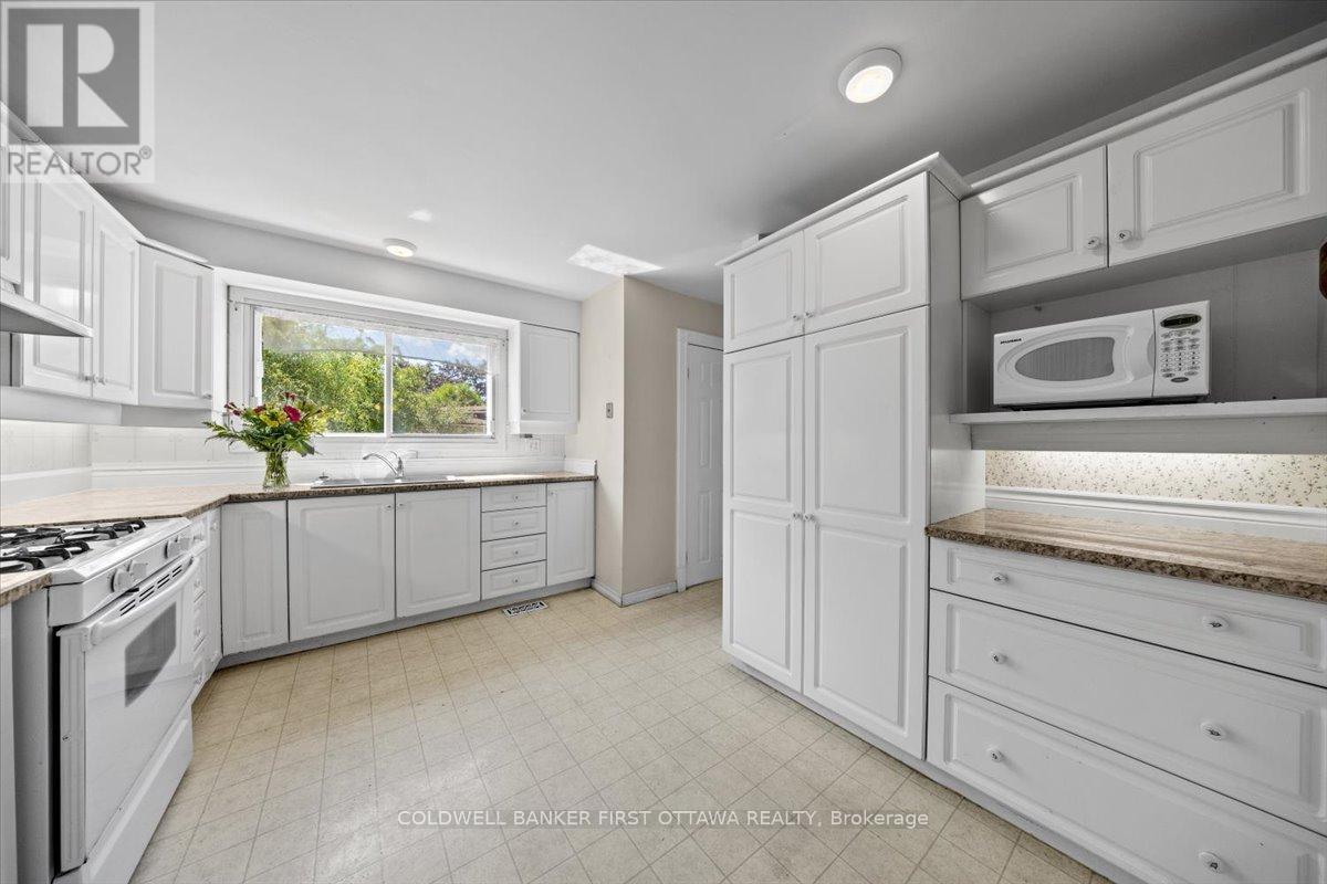 Photo 22 of 2326 Harding Road, Ottawa ON