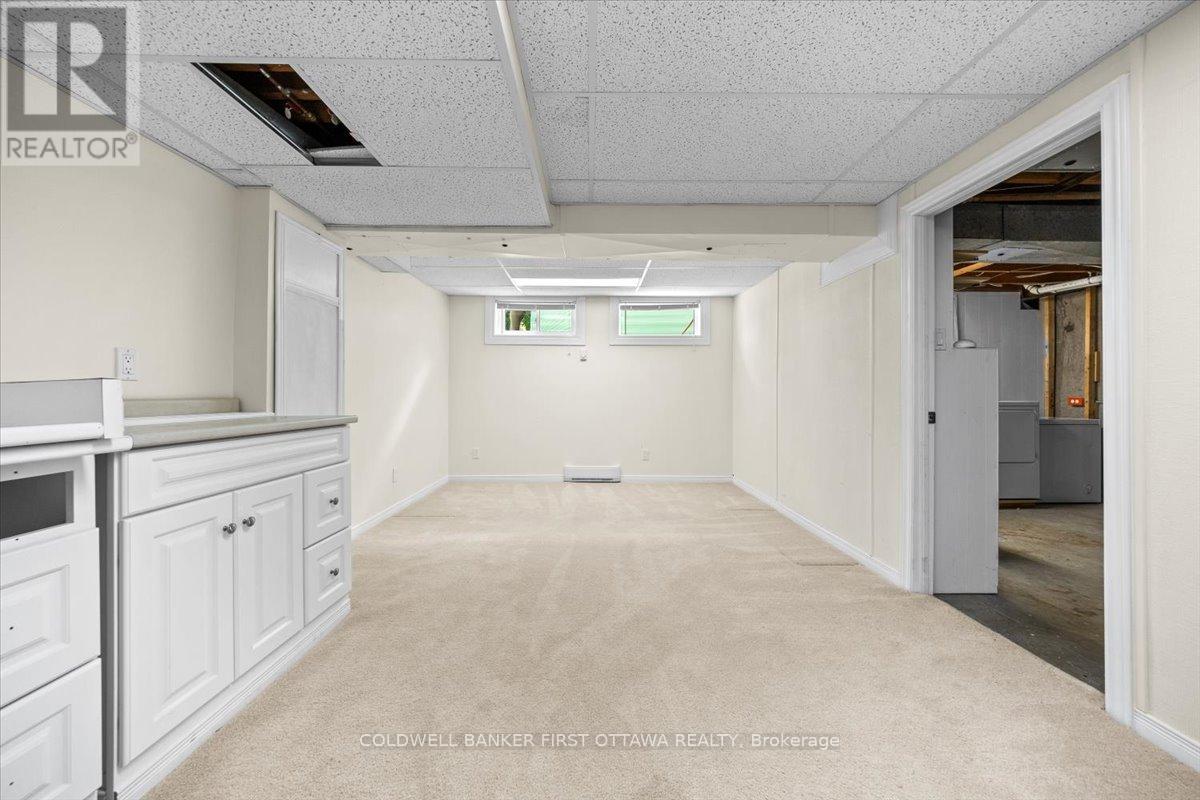 Photo 32 of 2326 Harding Road, Ottawa ON
